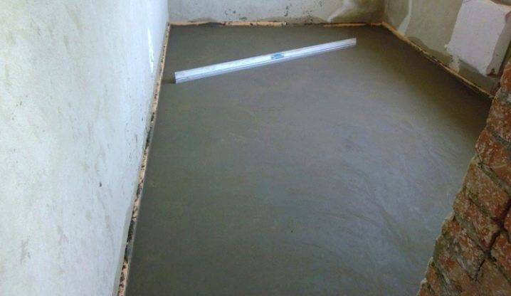 Толщина стяжки для водяного теплого пола — схема