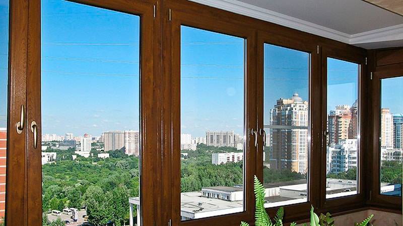 Стоит ли остеклять балкон алюминевым профилем?
