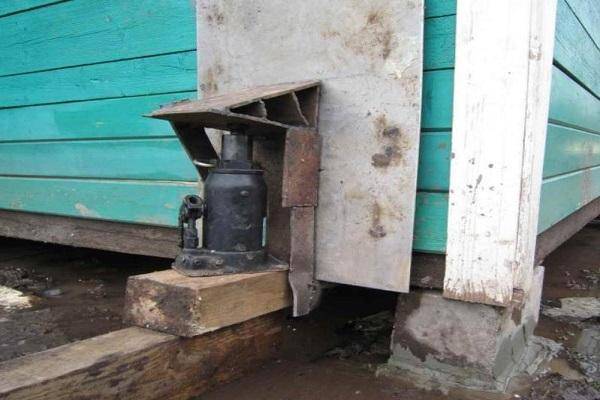 Как можно поднять гараж своими руками и для чего это нужно, лучшие способы