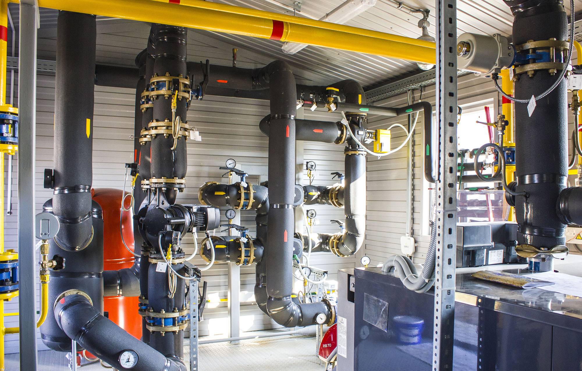 Устройство блочно модульных котельных на газе и твердом топливе