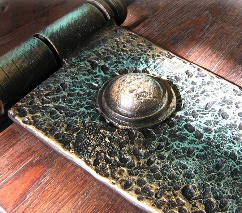 Молотковая эмаль: виды, производители и применение