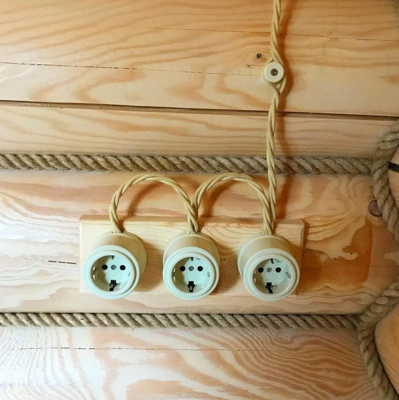 Ретро проводка в деревянном доме: интересные и оригинальные идеи