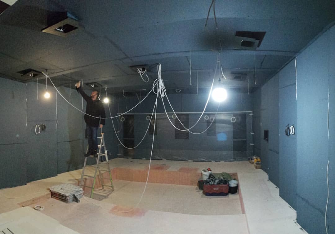 Акустический поролон: применение, свойства, монтаж