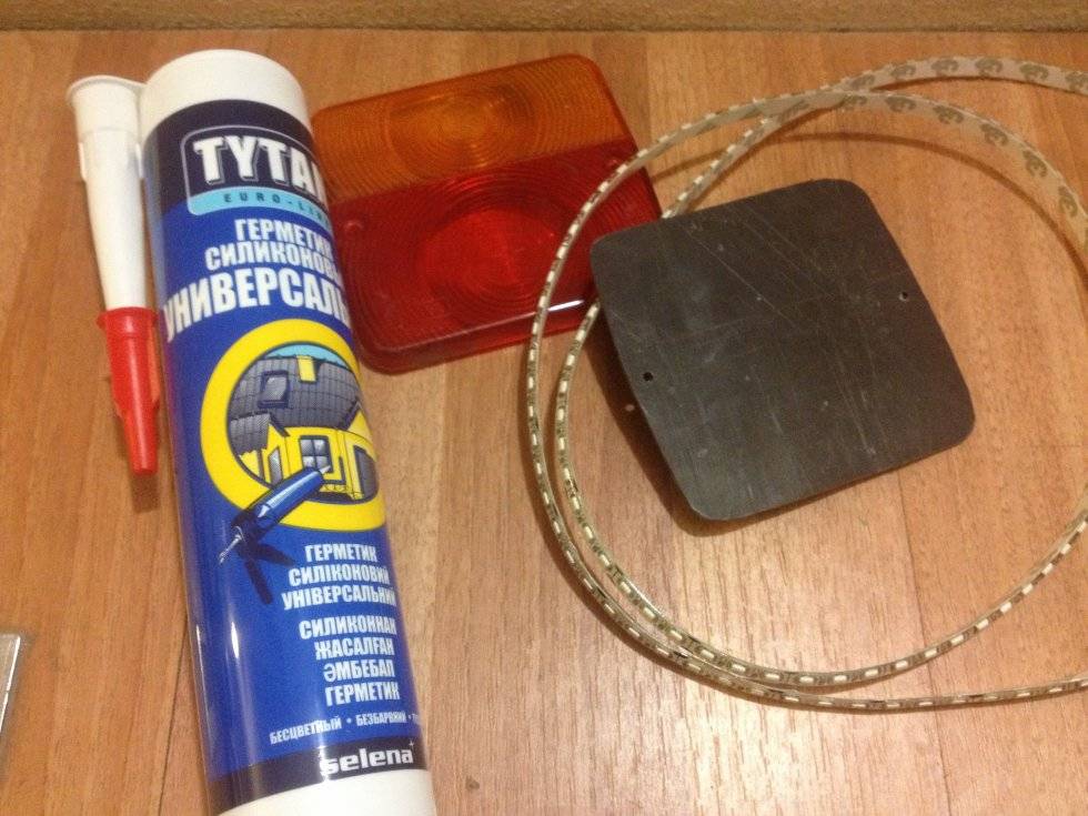 Как закрепить светодиодную ленту - 5 способов и 5 ошибок монтажа. потолок, кухня, стены - способы крепежа.