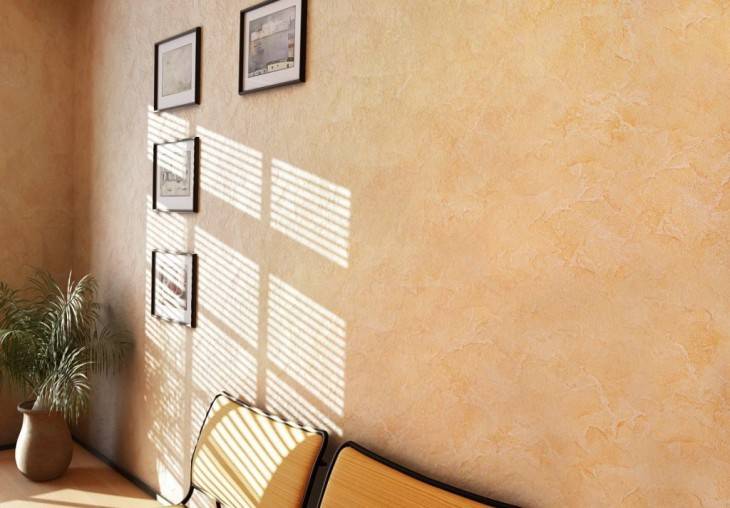Фактурная штукатурка в интерьере (44 фото): текстурные покрытия для стен на кухне и в прихожей, варианты для небольшой квартиры