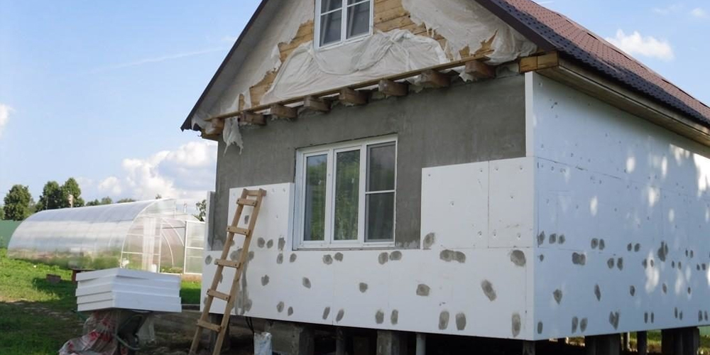 Технология утепления дома из пеноблоков