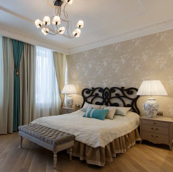 Бежевая спальня в стиле современного интерьера: подбор текстиля, меблировка, использование дополнительных цветов