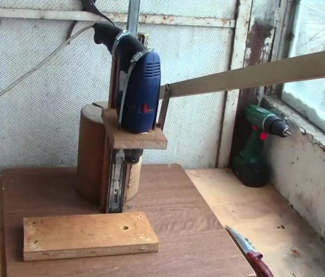 Самодельный станок из дрели для сверления точных отверстий