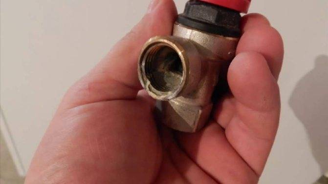 Предохранительный клапан для водонагревателя – принцип работы